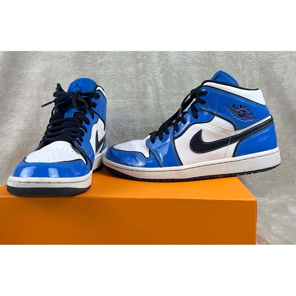 Air Jordan 1 Mid Signal Blue Patent Leather Sneakers DD6834-402 Mens Size 10.5